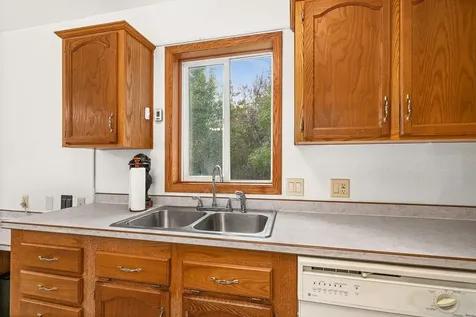 63 S Elder Drive Duluth MN 55810