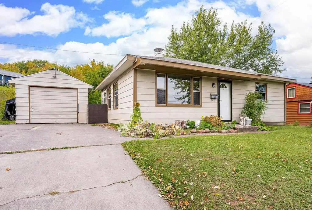 66 Banks Boulevard Silver Bay MN 55614