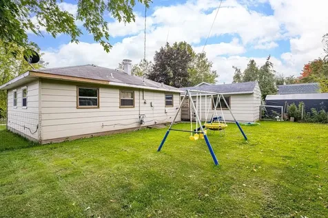 66 Banks Boulevard Silver Bay MN 55614