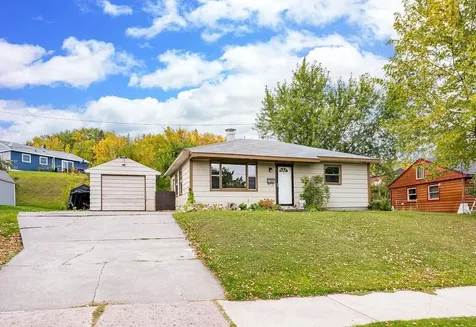 66 Banks Boulevard Silver Bay MN 55614