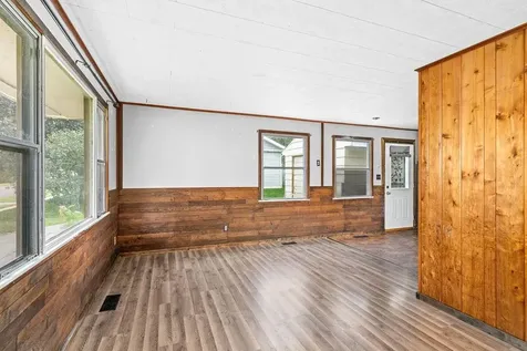 66 Banks Boulevard Silver Bay MN 55614