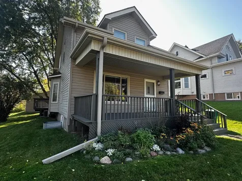 5918 Tacony Street Duluth MN 55807