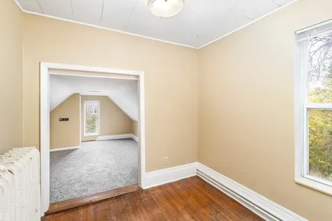 1324 E 2nd Street Duluth MN 55805