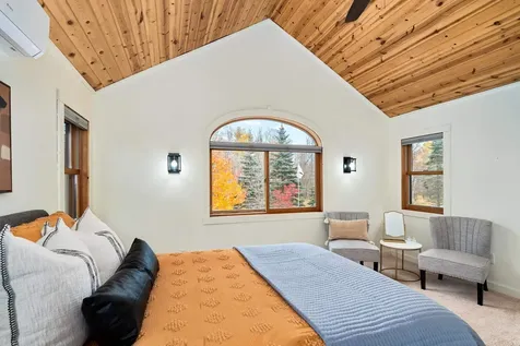 5906 Helm Road Duluth MN 55811