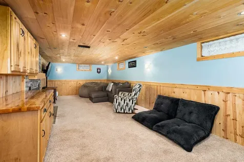 5906 Helm Road Duluth MN 55811