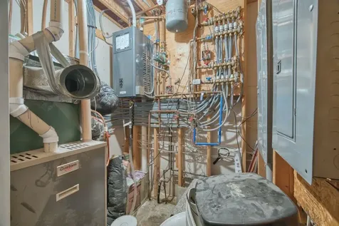 6455 Wilson Road Makinen MN 55763-0000