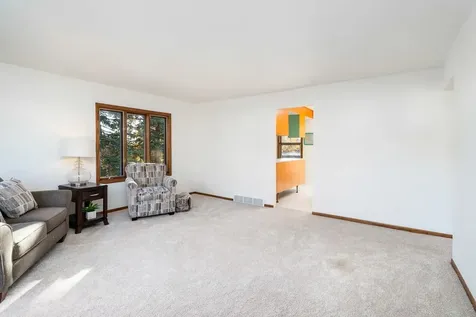 4320 Oneida Street Duluth MN 55804