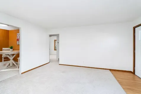 4320 Oneida Street Duluth MN 55804