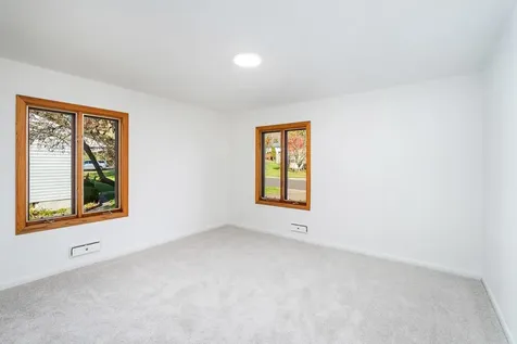 4320 Oneida Street Duluth MN 55804