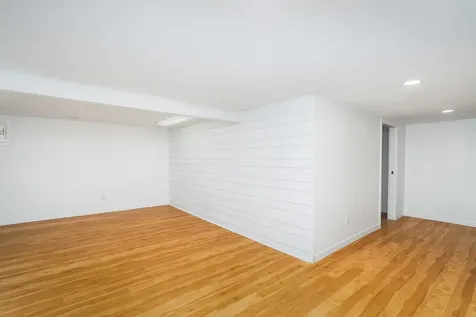 4320 Oneida Street Duluth MN 55804