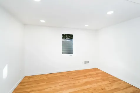 4320 Oneida Street Duluth MN 55804