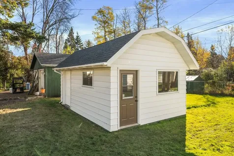 4320 Oneida Street Duluth MN 55804