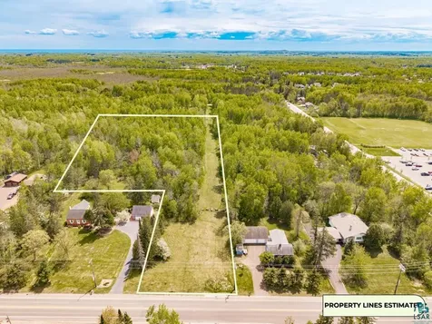 52XX W Arrowhead Road Hermantown MN 55811