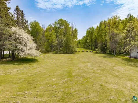 52XX W Arrowhead Road Hermantown MN 55811