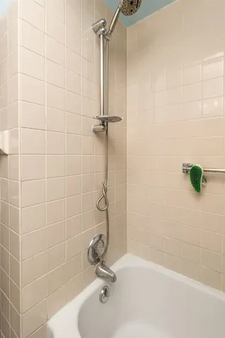 2402 Piedmont Avenue Duluth MN 55811