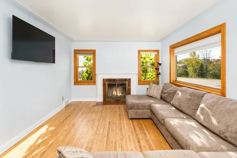 2402 Piedmont Avenue Duluth MN 55811