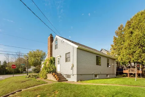 2402 Piedmont Avenue Duluth MN 55811