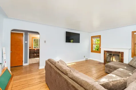 2402 Piedmont Avenue Duluth MN 55811