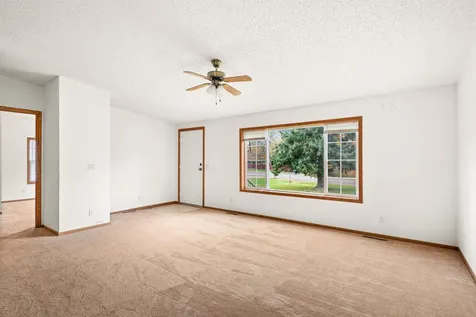 4865 Daniels Road Duluth MN 55811