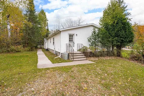 4865 Daniels Road Duluth MN 55811