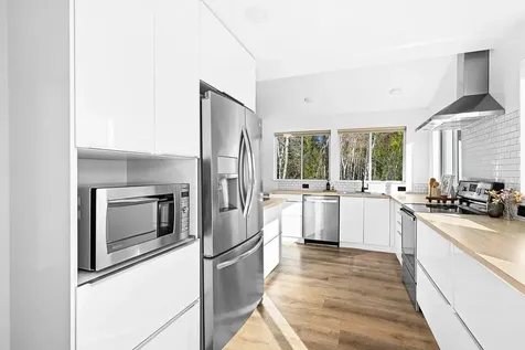 4074 W Tischer Road Duluth MN 55803