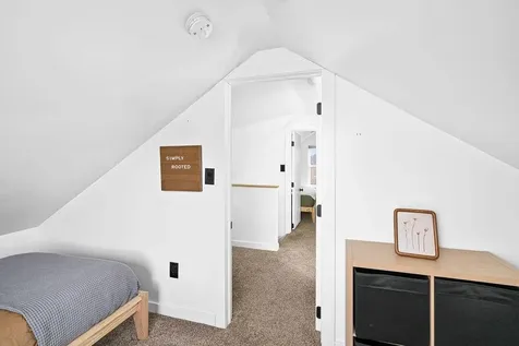 4074 W Tischer Road Duluth MN 55803