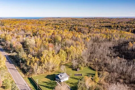 4074 W Tischer Road Duluth MN 55803