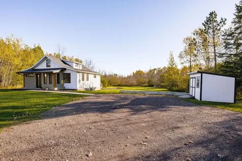 4074 W Tischer Road Duluth MN 55803