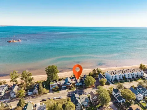 838 S Lake Avenue Duluth MN 55802