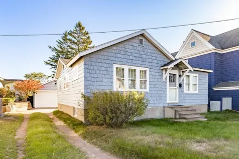 838 S Lake Avenue Duluth MN 55802