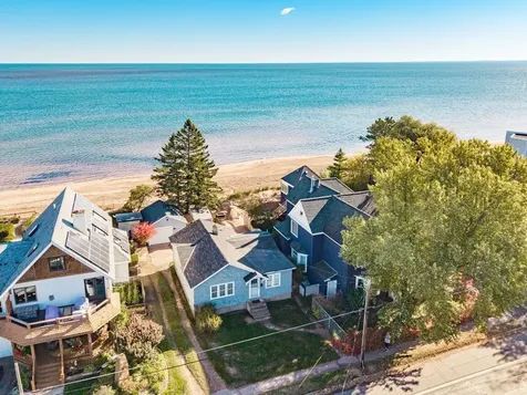 838 S Lake Avenue Duluth MN 55802