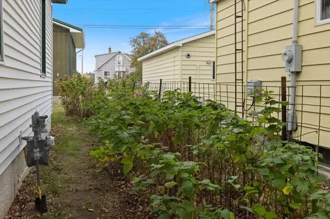 316 W 3rd Avenue Aurora MN 55705