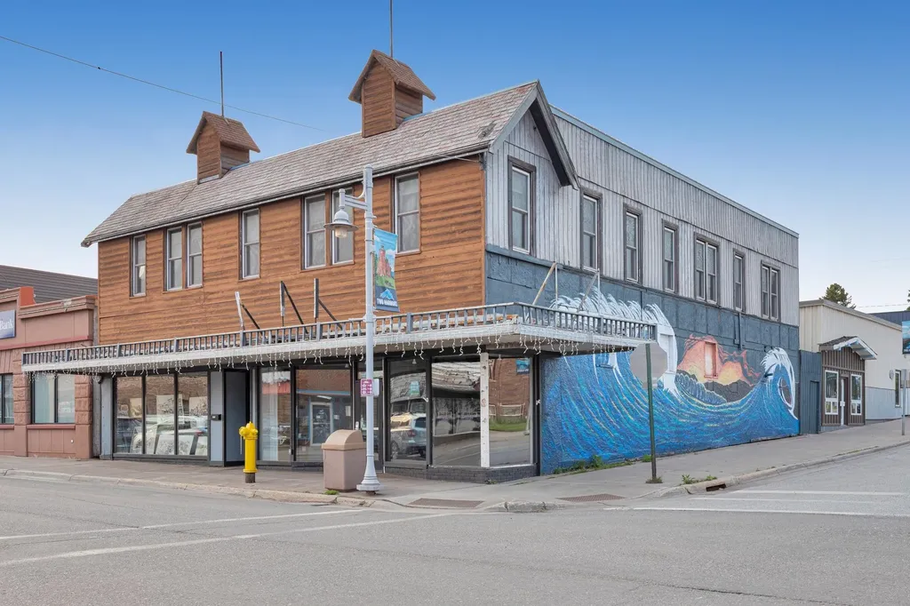 601 1st Avenue Two Harbors MN 55616