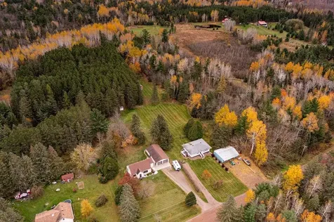 54 Helberg Road Esko MN 55733