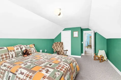 54 Helberg Road Esko MN 55733