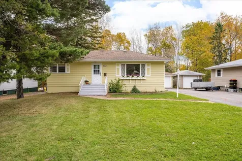 4520 Oakley Street Duluth MN 55804