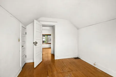 3618 Minnesota Avenue Duluth MN 55802