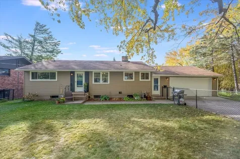 5120 Crosley Avenue Duluth MN 55804