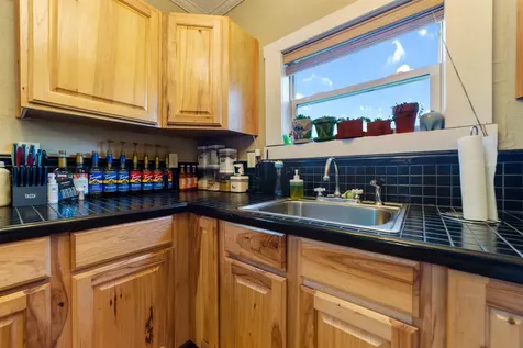 502 N 3rd Avenue Proctor MN 55810