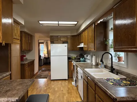 4217 W 6th Street Duluth MN 55807