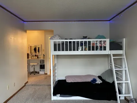 4217 W 6th Street Duluth MN 55807