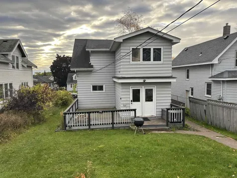 4217 W 6th Street Duluth MN 55807