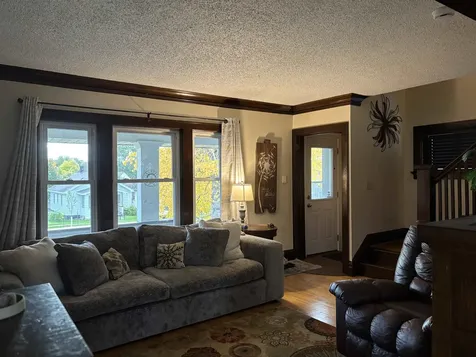 4217 W 6th Street Duluth MN 55807