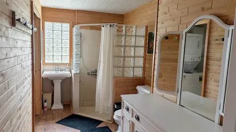 1637 Wakely Road Cook MN 55723