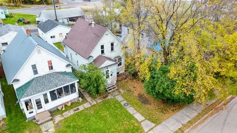 304 W 3rd Avenue N Aurora MN 55705-0000