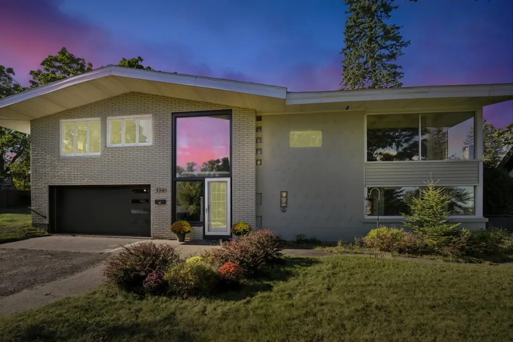 2525 E 1st Street Duluth MN 55812