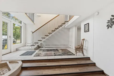 2525 E 1st Street Duluth MN 55812