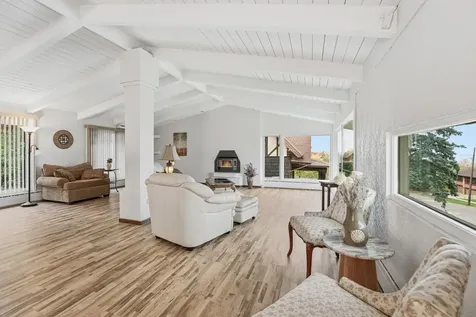 2525 E 1st Street Duluth MN 55812