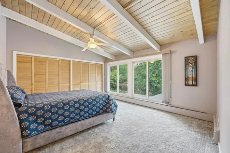 2525 E 1st Street Duluth MN 55812