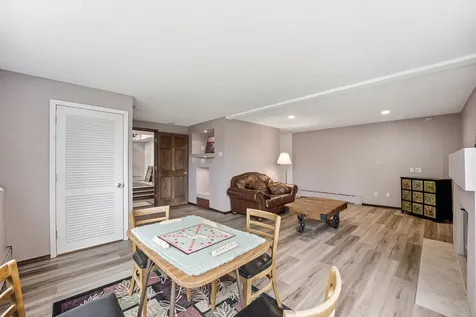 2525 E 1st Street Duluth MN 55812